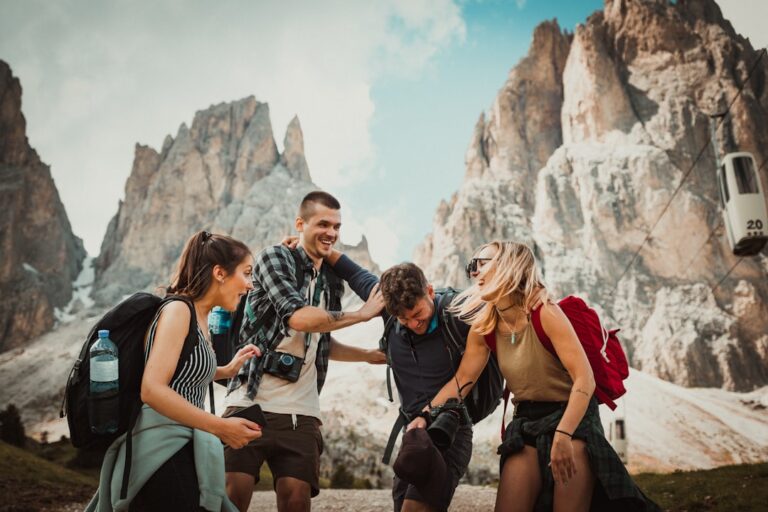 Navigating the Best Destinations with JourneyBirdNest